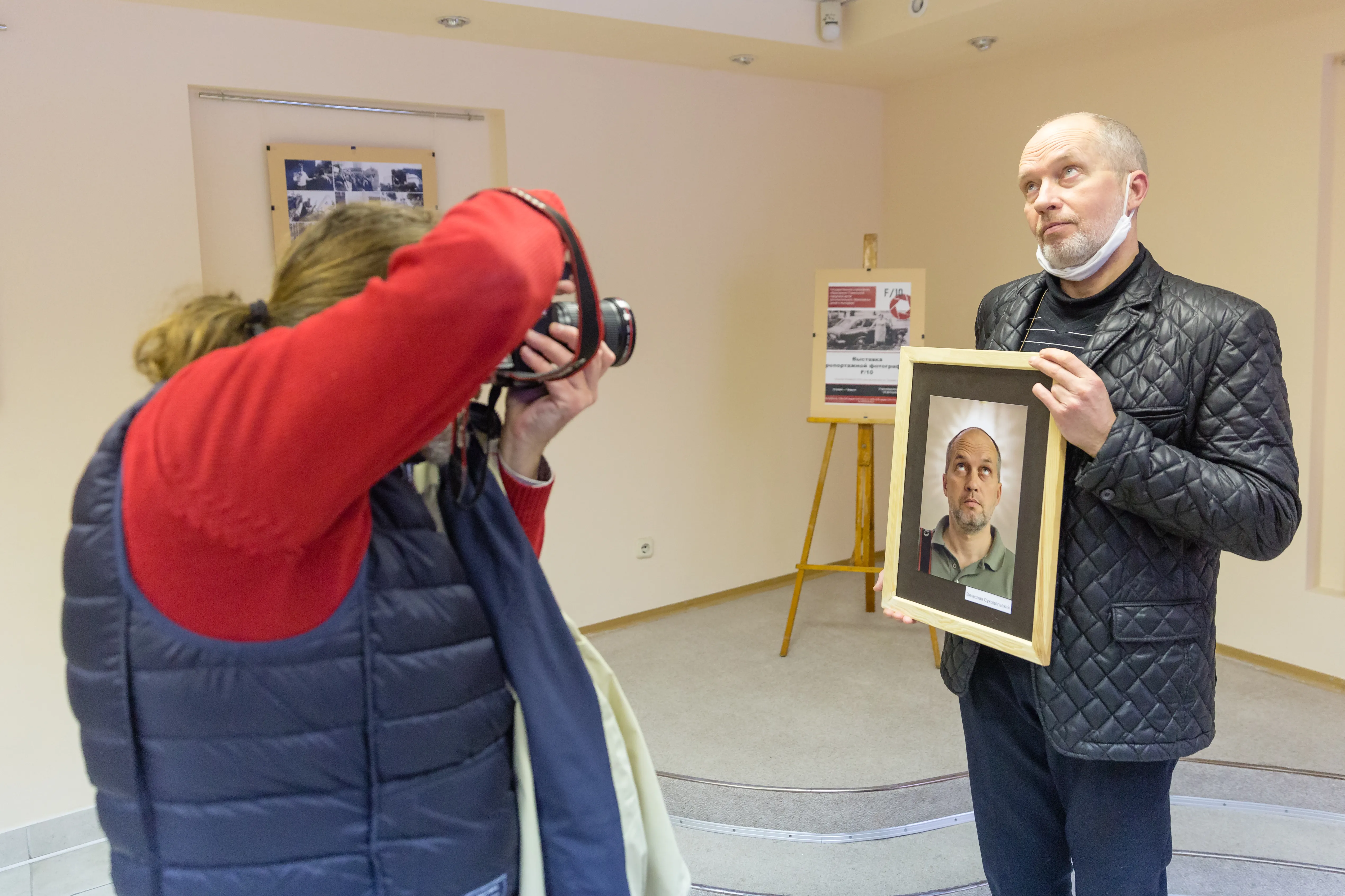 Открытие выставки репортажной фотографии F/10 